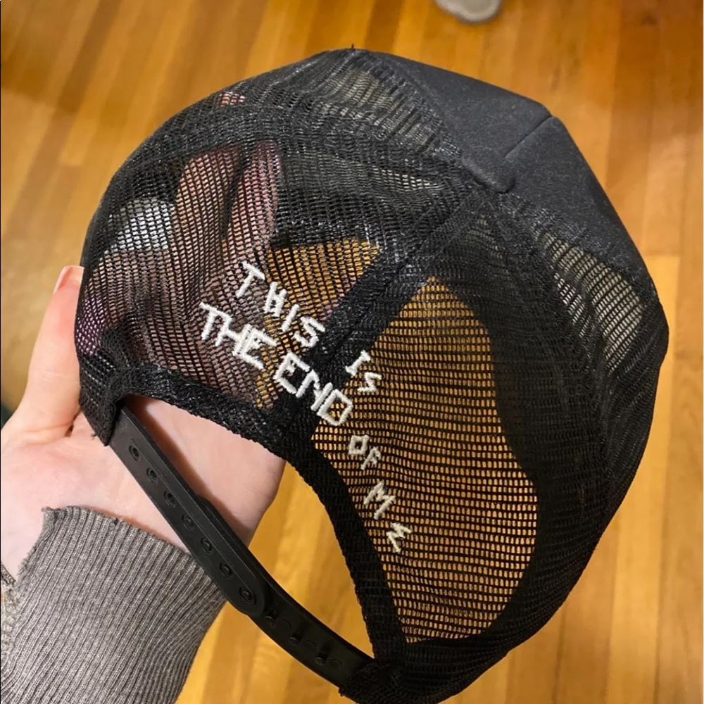Blackbear hat dead to the world 2021 tour - never warn
